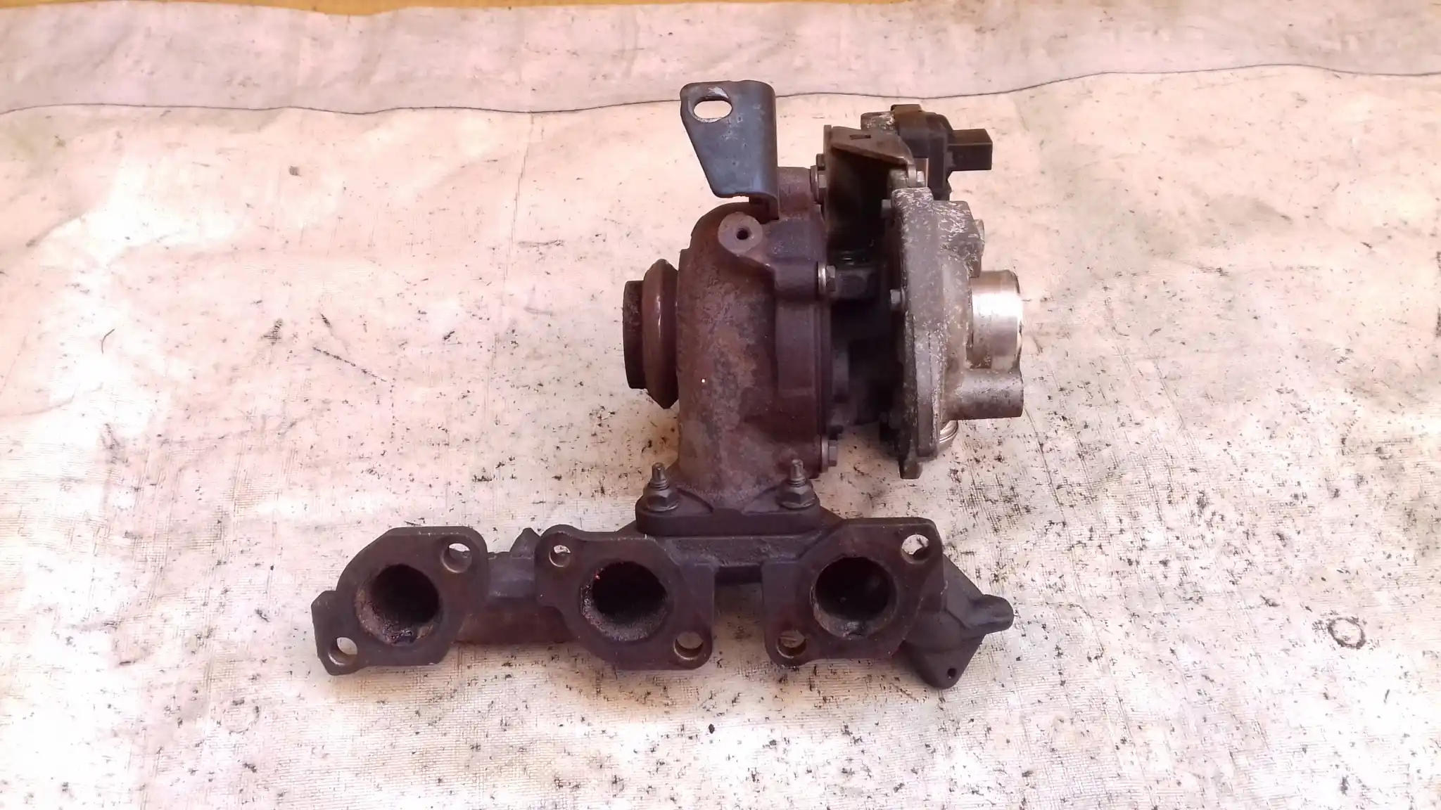 TURBOSPRĘŻARKA TURBO 9U3Q6K682FB 6NW009550 CITROEN C5 III X7 3.0 HDI 08-