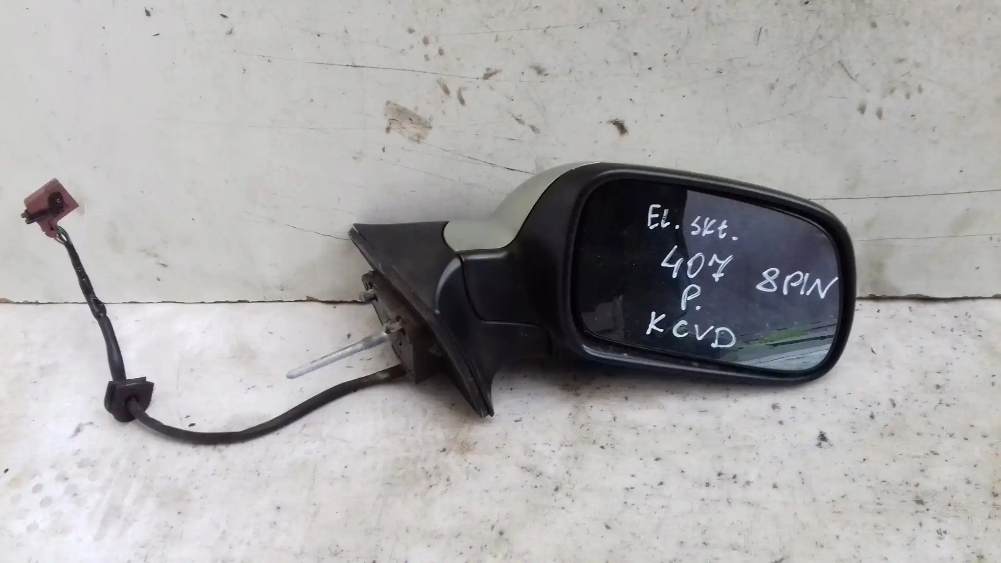 LUSTERKO PRAWE ELEKTRYCZNE SKŁADANE 8 PIN PEUGEOT 407 04- KCVD