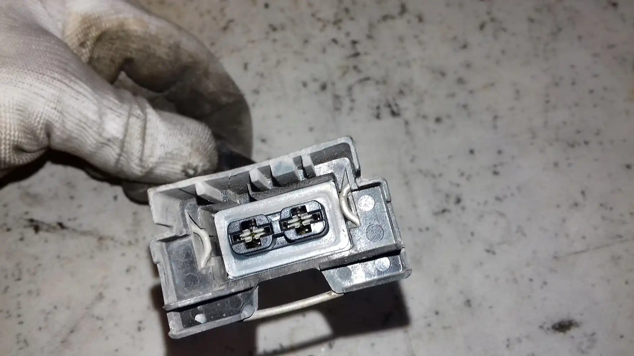 MODUŁ STEROWNIK WENTYLATORA 1379151 OPEL SIGNUM VECTRA C 02-