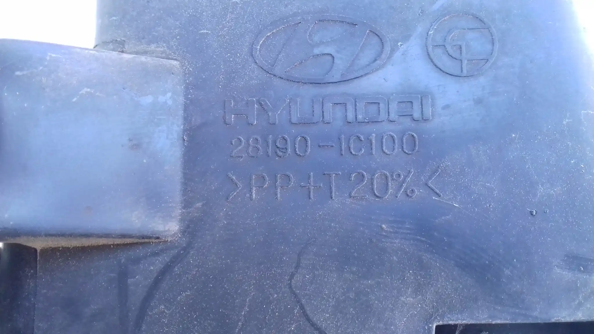 REZONATOR POWIETRZA 281901C100 HYUNDAI GETZ 02-