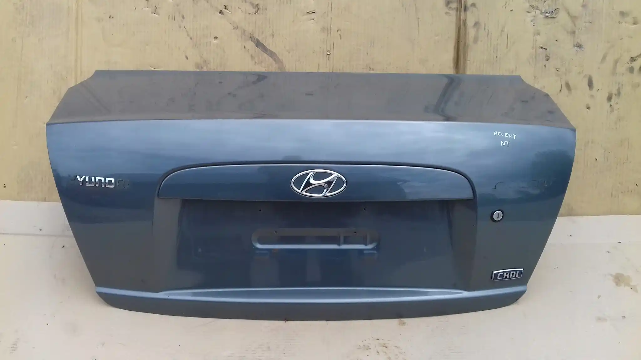 KLAPA TYŁ TYLNA HYUNDAI ACCENT III SEDAN 05-10 LAK. NT