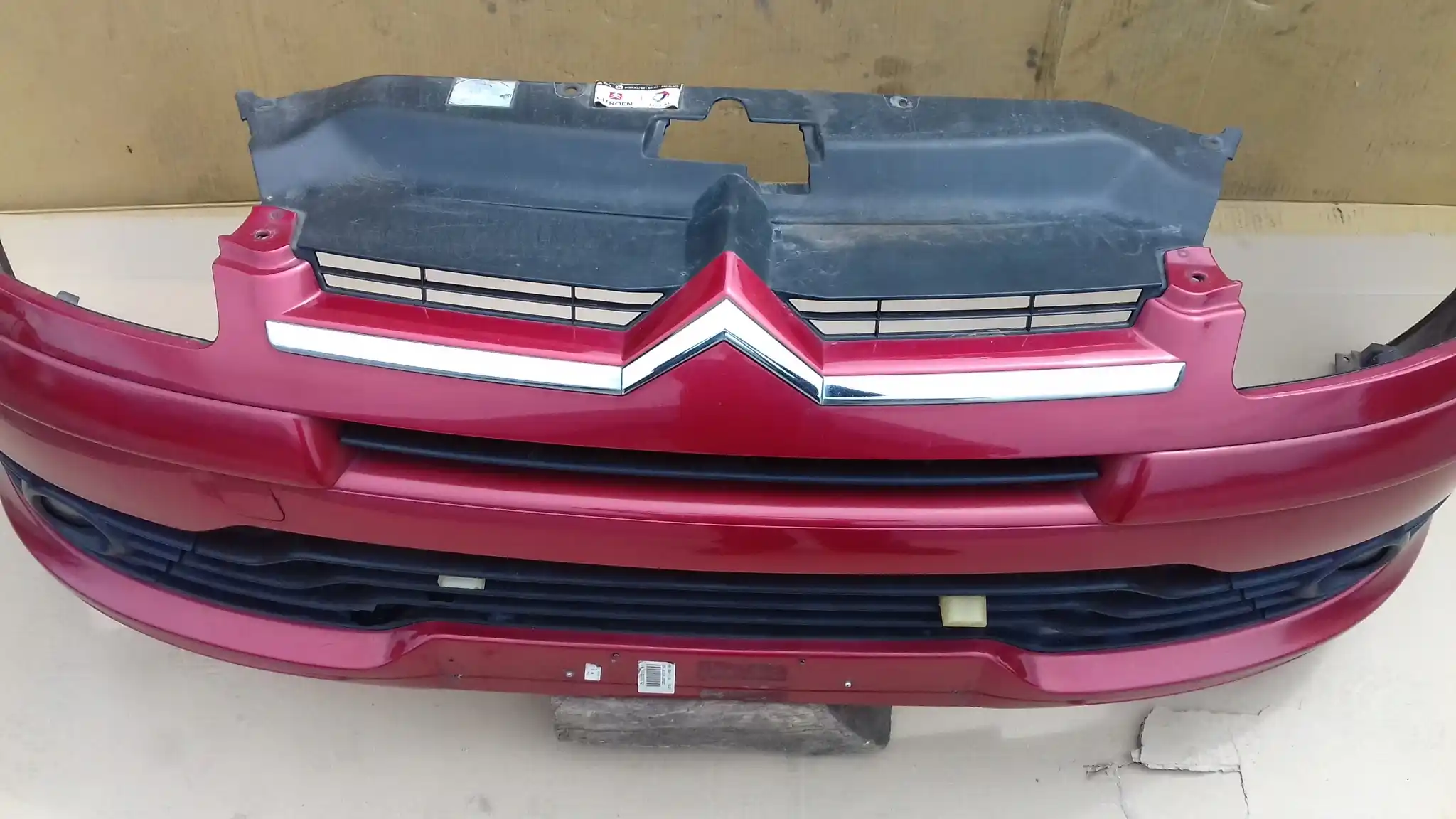 ZDERZAK PRZÓD PRZEDNI 9653902777 CITROEN C4 I 04-08 EKQD