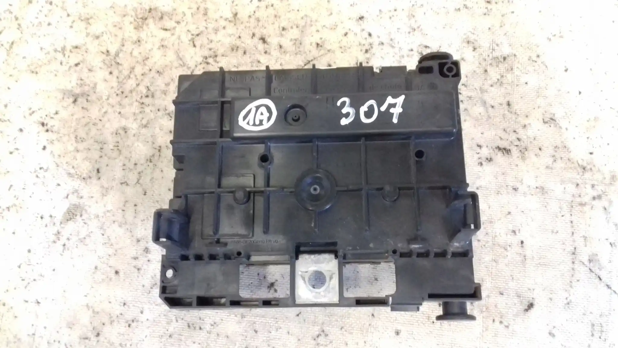 SKRZYNKA BEZPIECZNIKÓW MODUŁ BSM 9664055780 L11 PEUGEOT 307