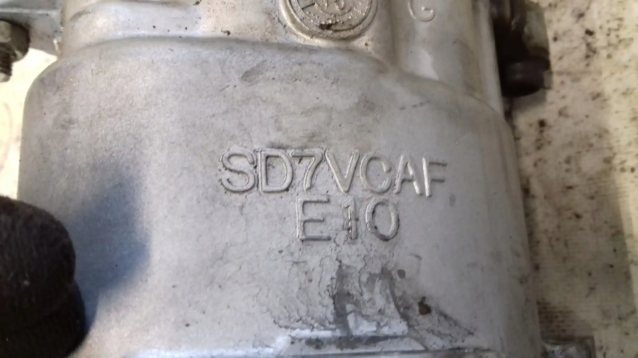 SPRĘŻARKA KLIMATYZACJI PEUGOET 607 2.2 HDI 99-
