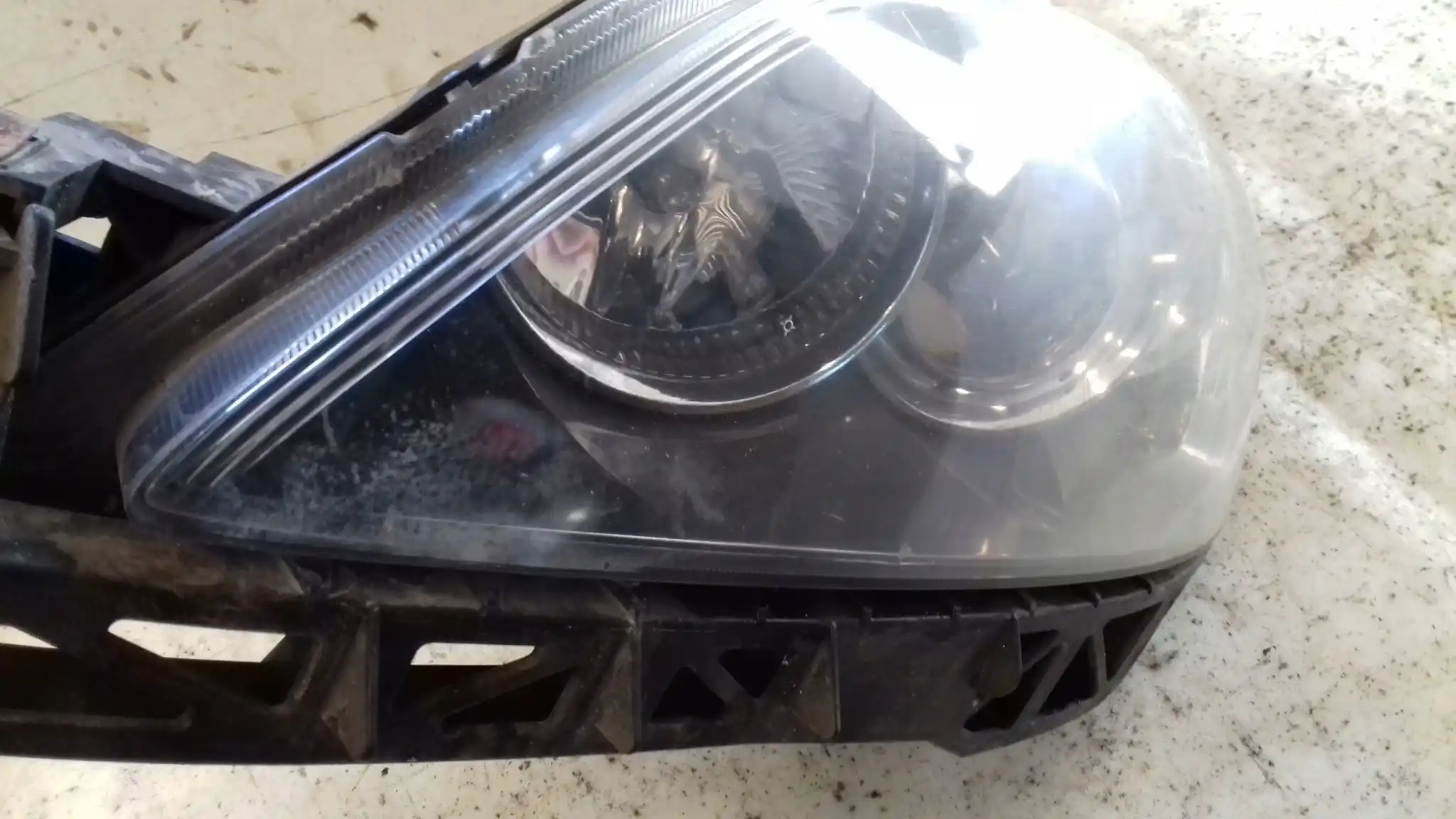 LAMPA LEWY PRZÓD PRZEDNIA MAZDA 3 BK HB 03-