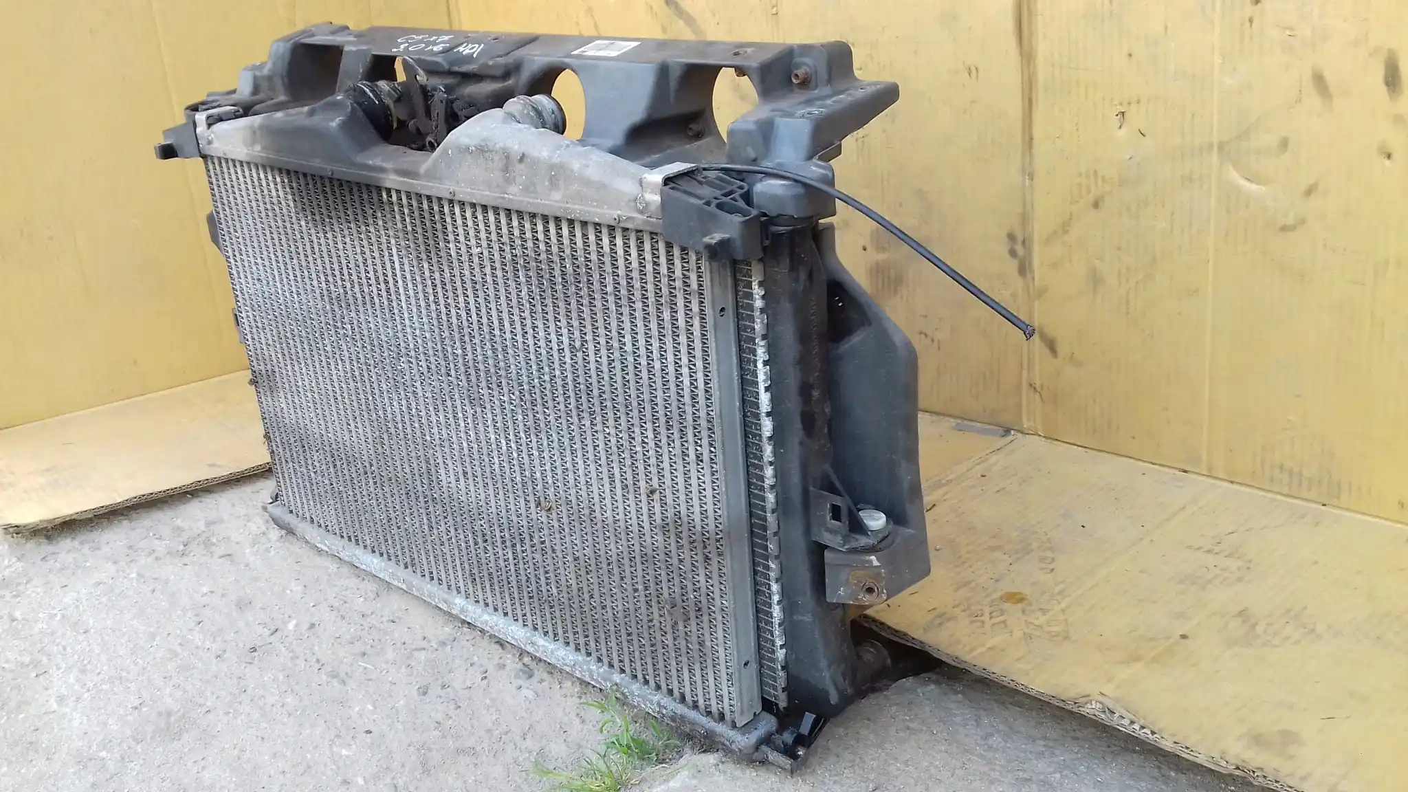 PAS PRZEDNI P9685150780 CHŁODNICA CITROEN C5 III X7 3.0 HDI 08-