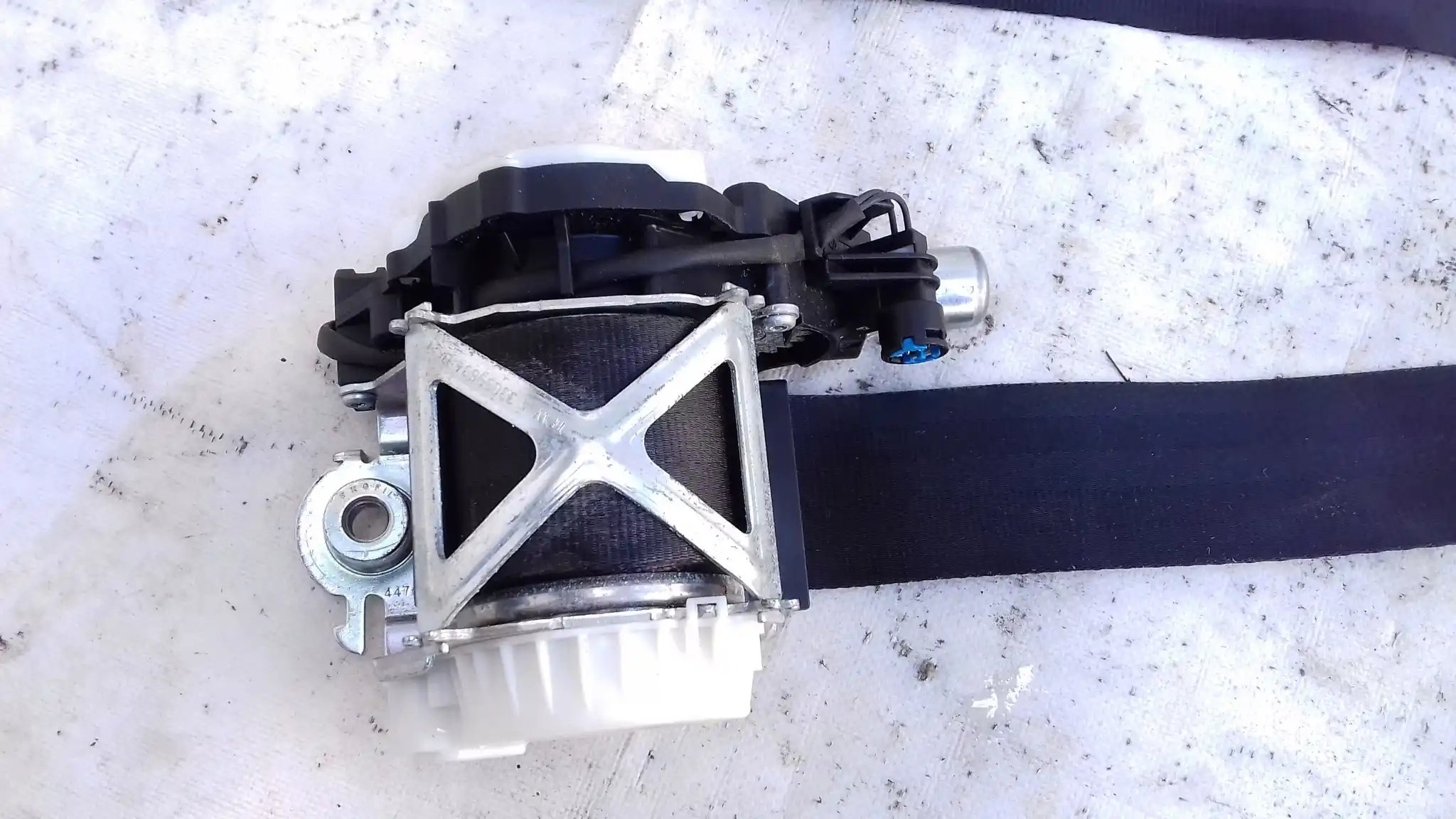 PAS BEZPIECZEŃSTWA PRAWY PRZÓD 33060320A CITROEN C5 III X7 07-