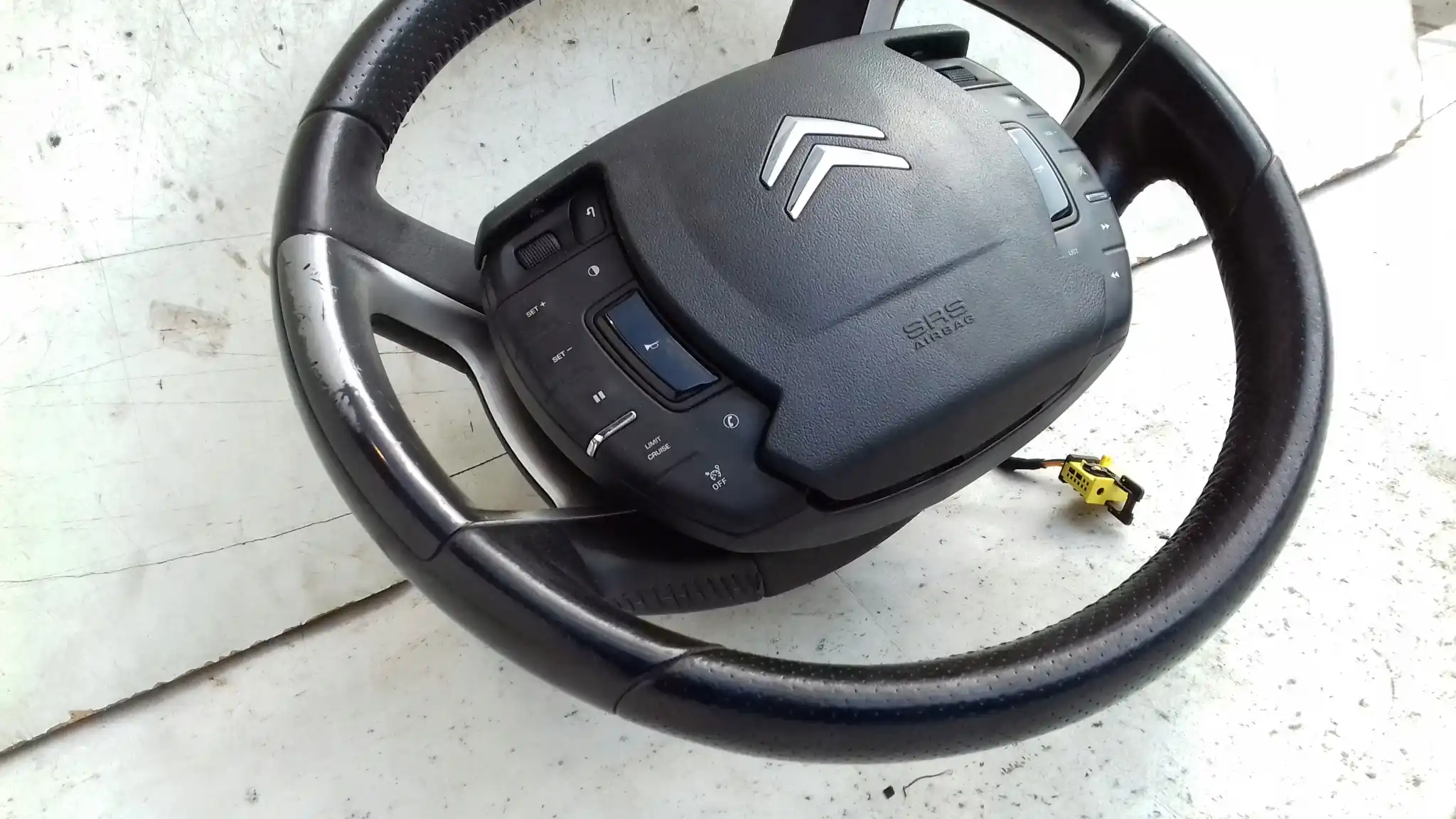 KIEROWNICA SKÓRA MULTIFUNKCJA AIRBAG CITROEN C5 III X7 07-
