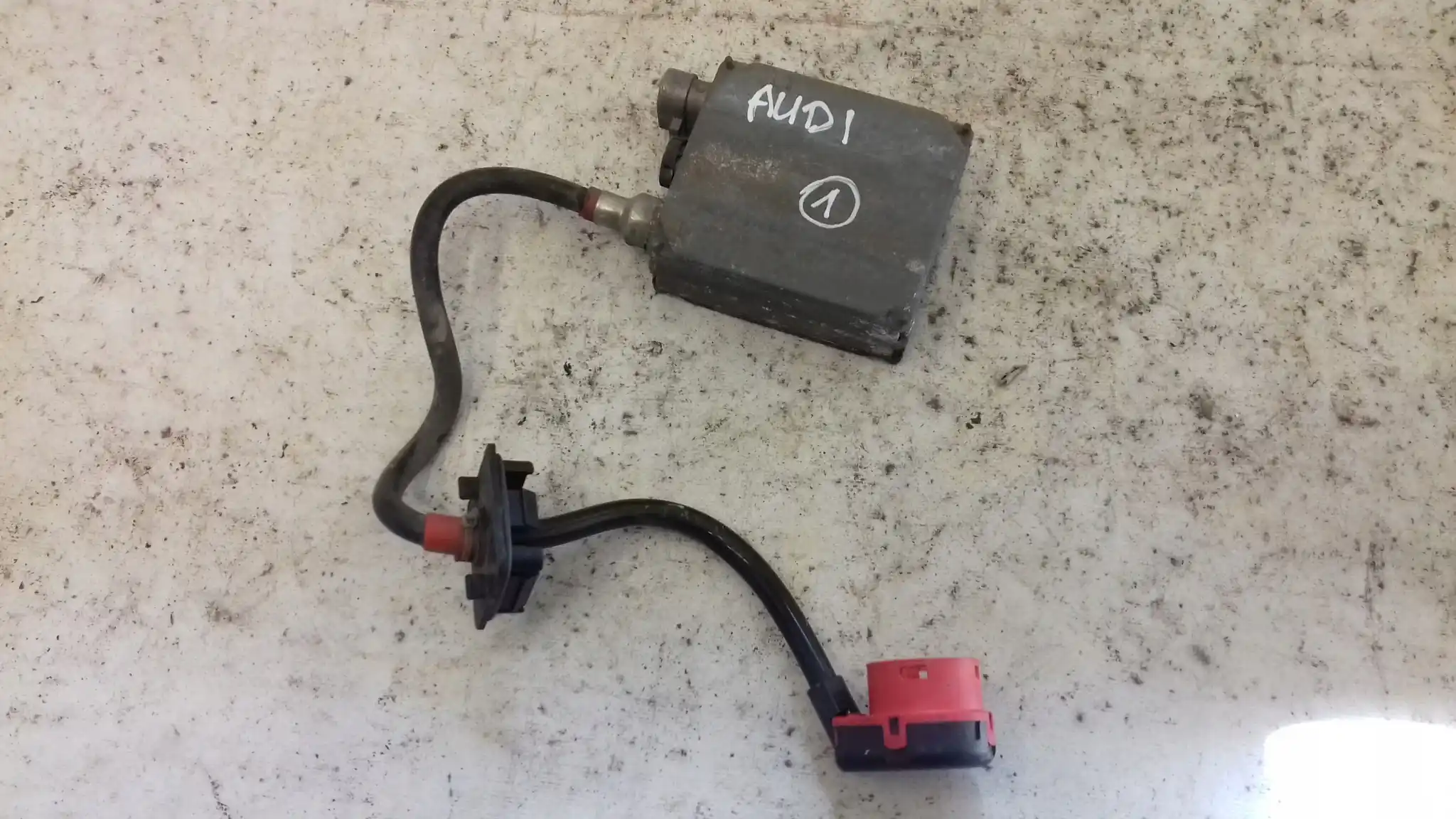 PRZETWORNICA 5DV007760 4B0941471 AUDI VW BMW MERCEDES