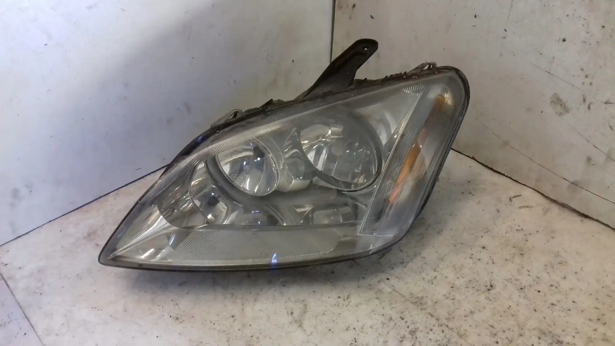 LAMPA LEWY PRZÓD PRZEDNIA FORD C-MAX MK1 03-06