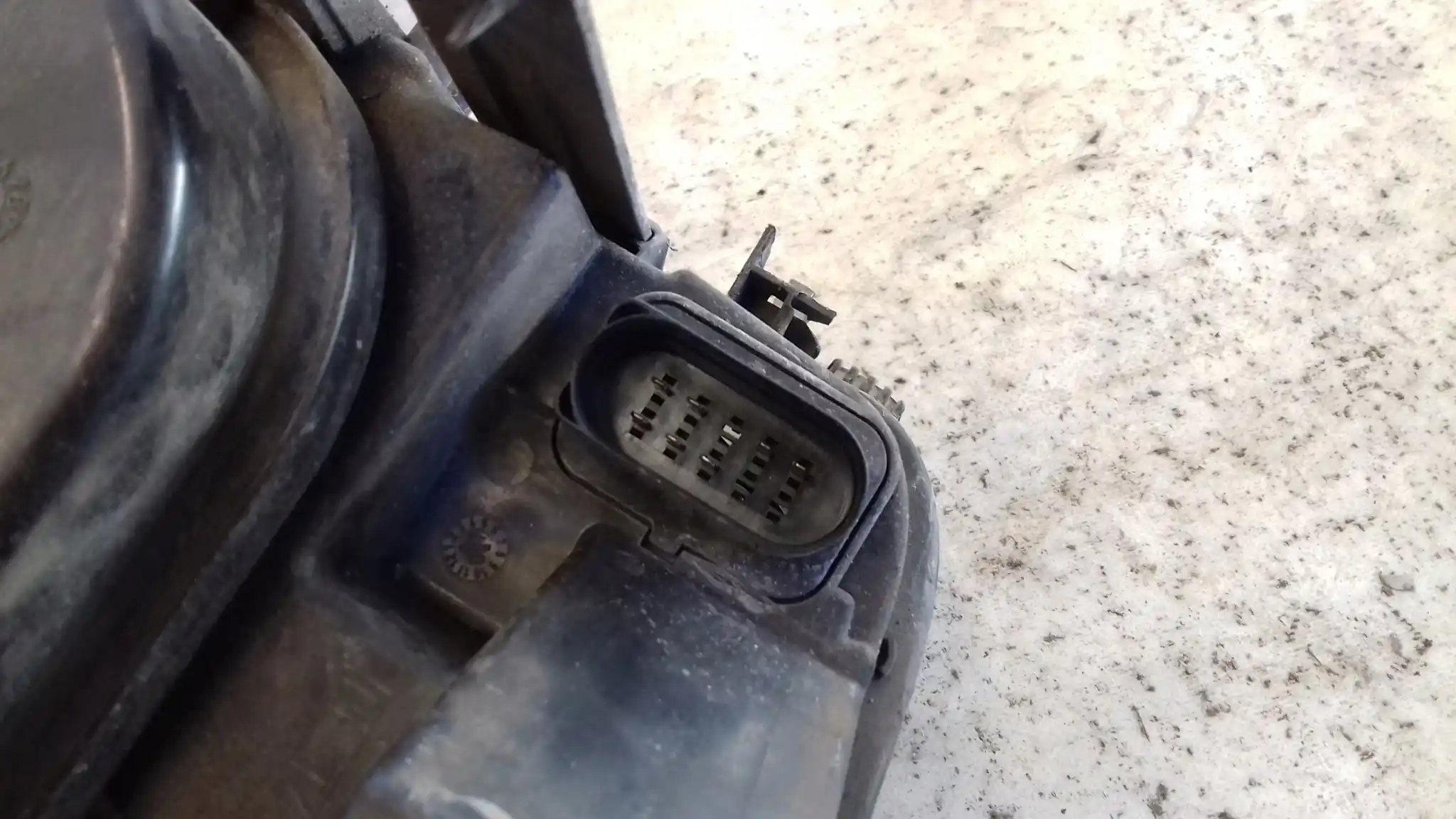 LAMPA LEWY PRZÓD PRZEDNIA FORD C-MAX MK1 03-06