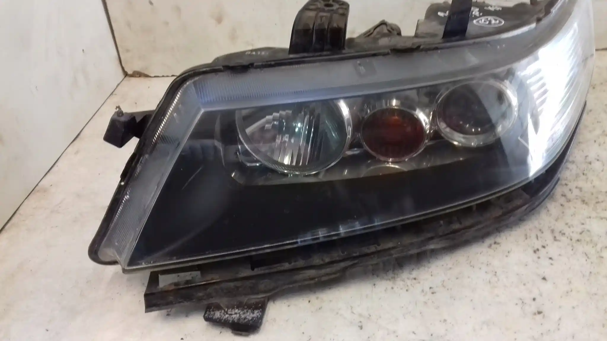 LAMPA LEWY PRZÓD PRZEDNIA HONDA ACCORD VII 7 02--05