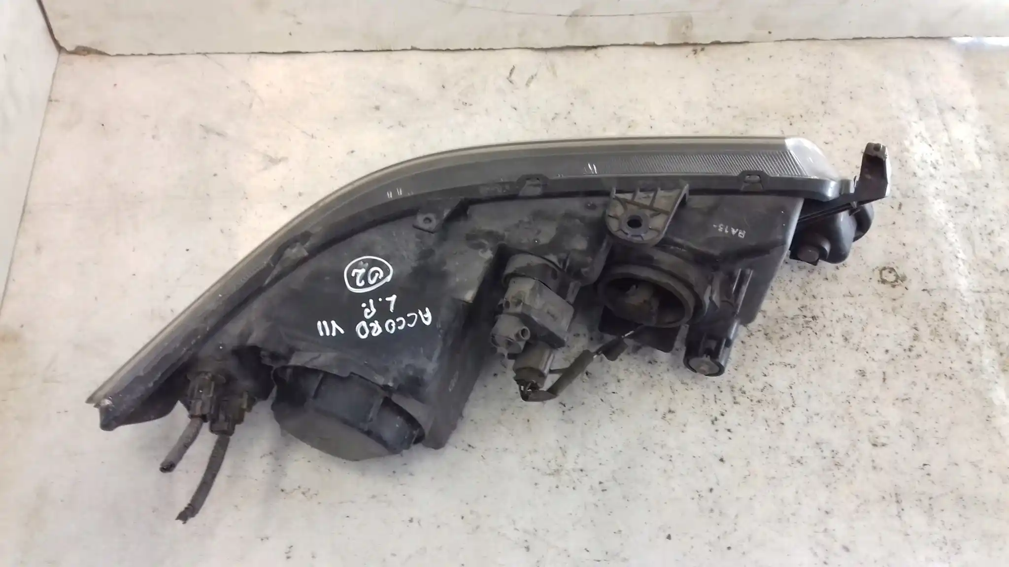 LAMPA LEWY PRZÓD PRZEDNIA HONDA ACCORD VII 7 02--05