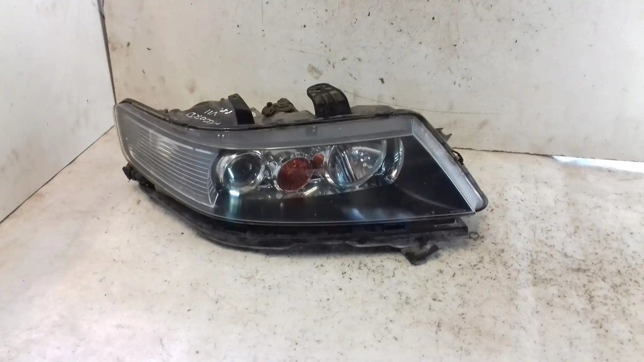 LAMPA PRAWY PRZÓD PRZEDNIA HONDA ACCORD VII 7 02-05