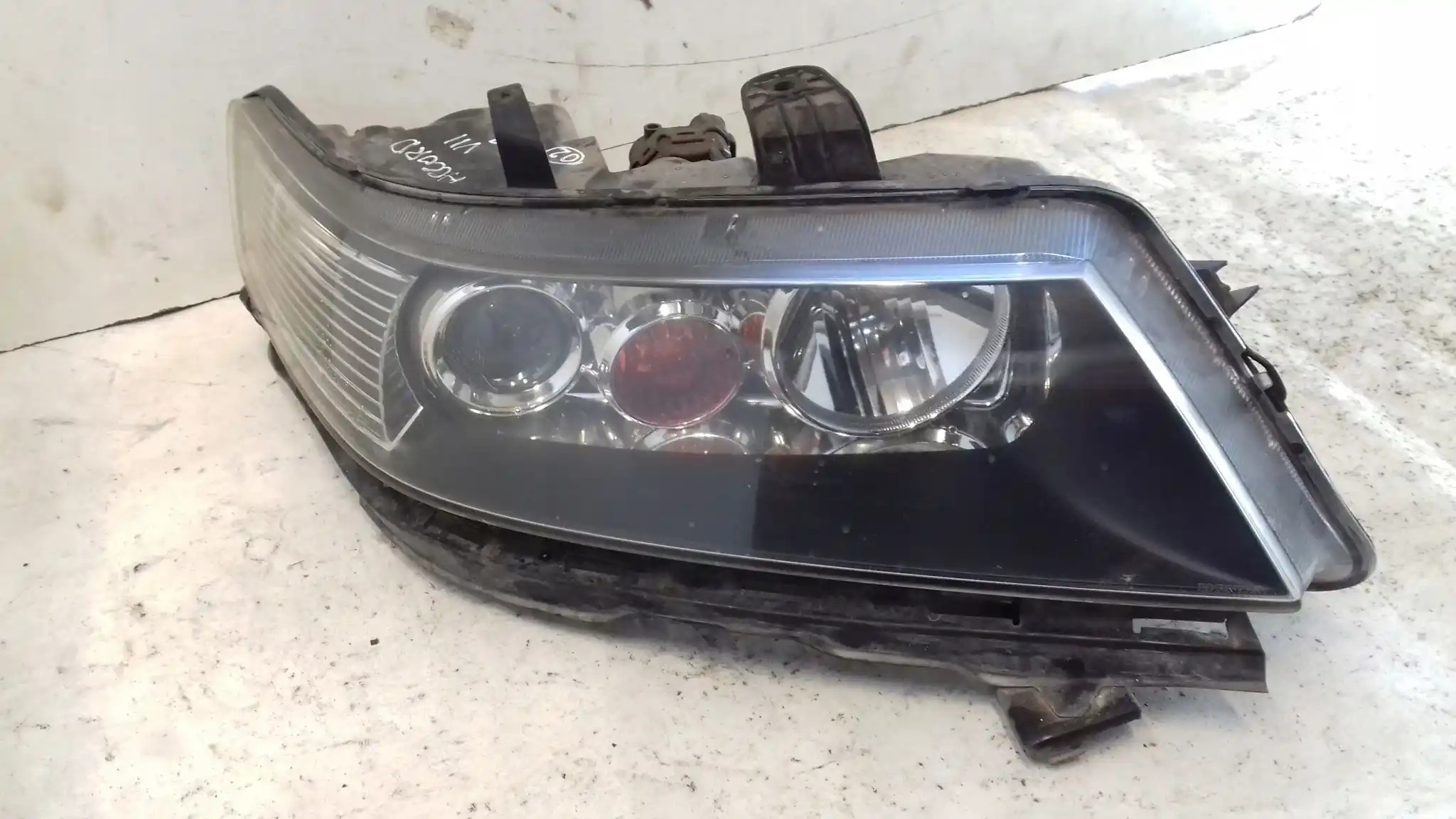 LAMPA PRAWY PRZÓD PRZEDNIA HONDA ACCORD VII 7 02-05